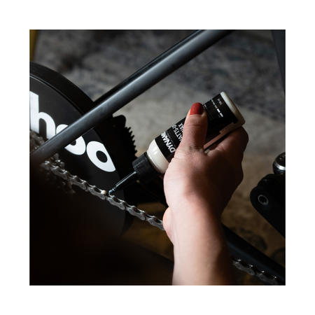 Dynamic Watts-Up Chain Wax (100ml) Application - bicyquel _